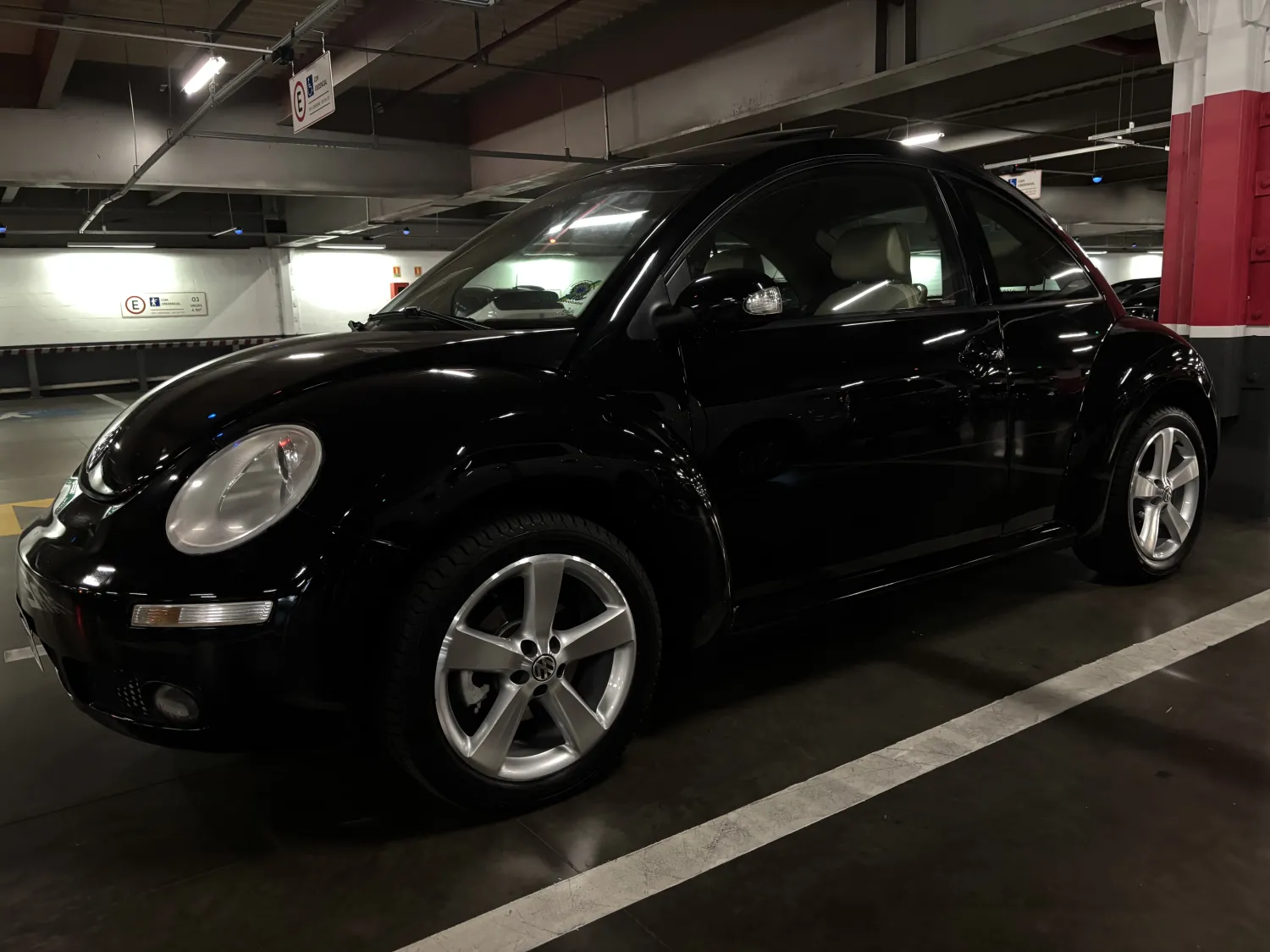 avv-volkswagen-new-beetle-venda-156149c-imagem-023