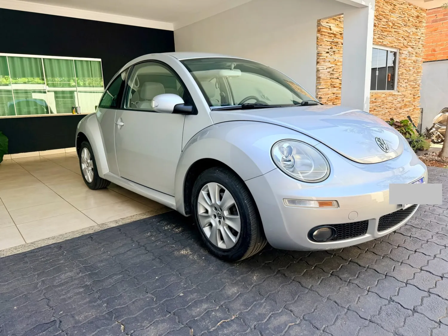 avv-volkswagen-new-beetle-venda-2d915c1-imagem-002