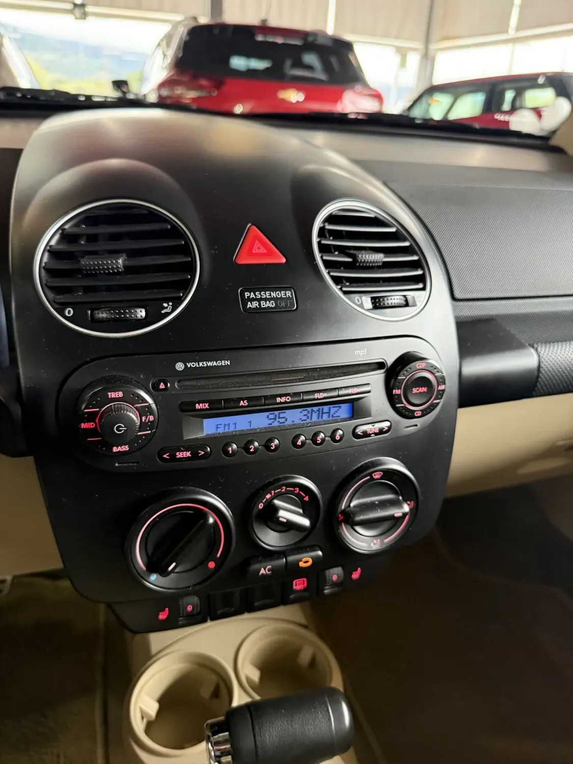 avv-volkswagen-new-beetle-venda-a57988d-imagem-006