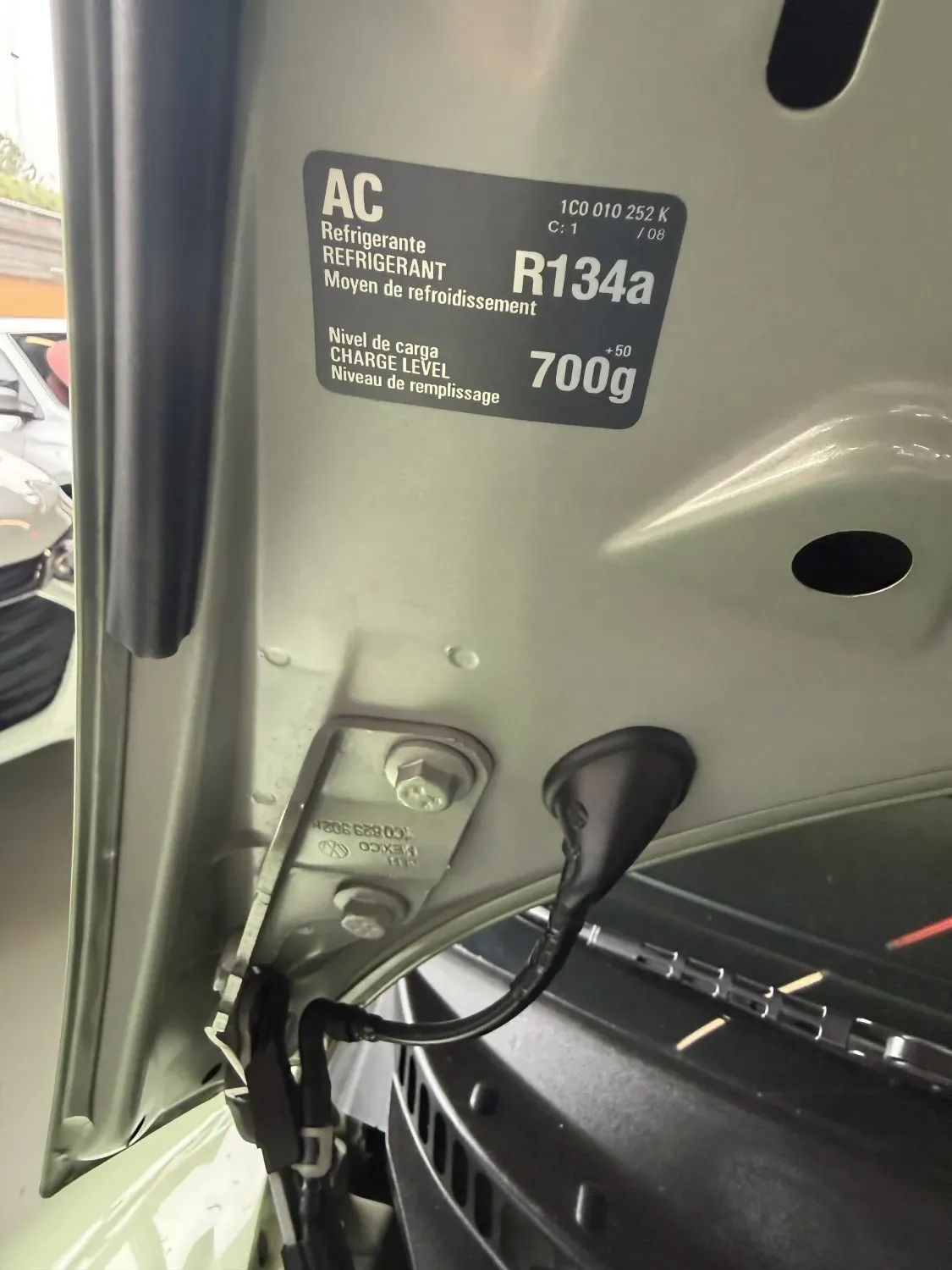 avv-volkswagen-new-beetle-venda-a57988d-imagem-020