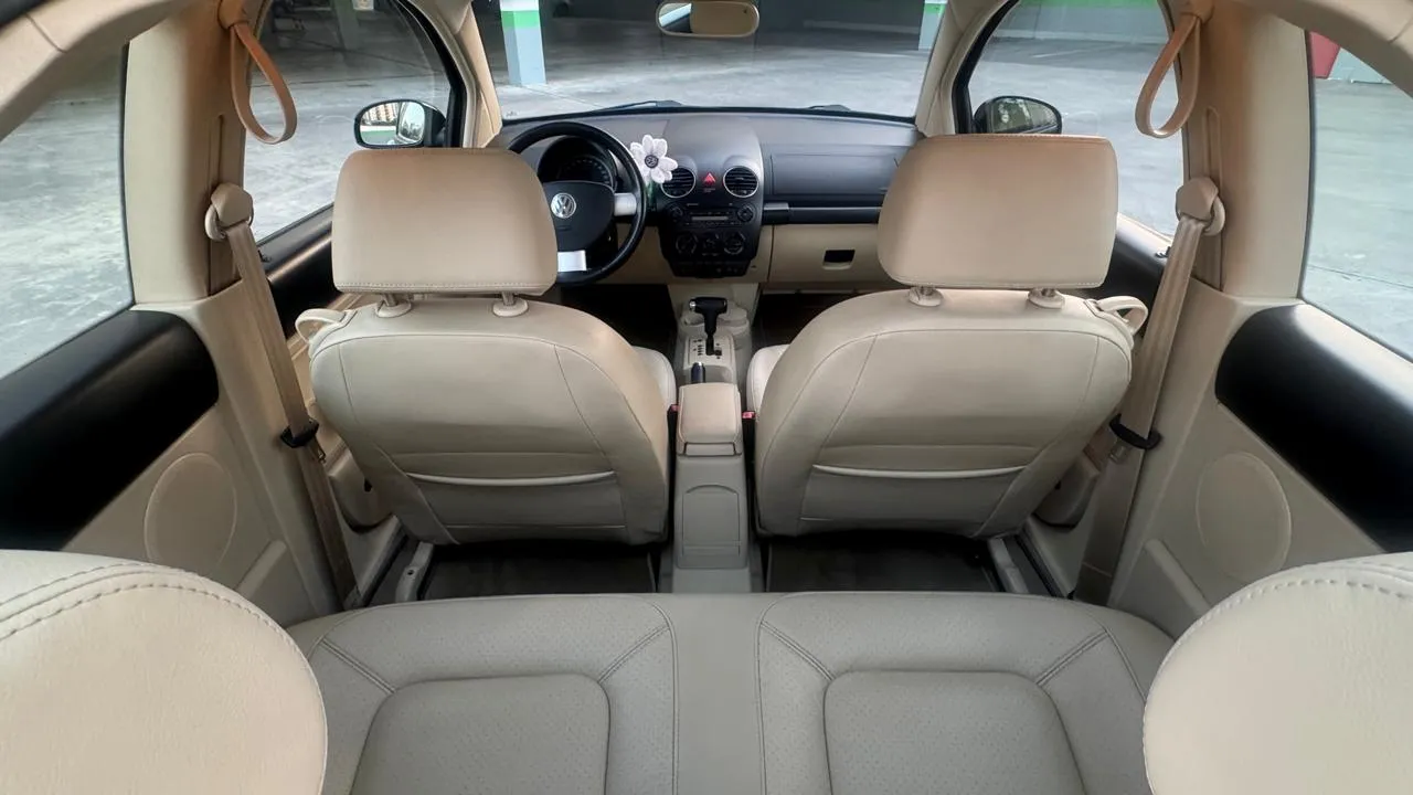 avv-volkswagen-new-beetle-venda-caaa2e0-imagem-015