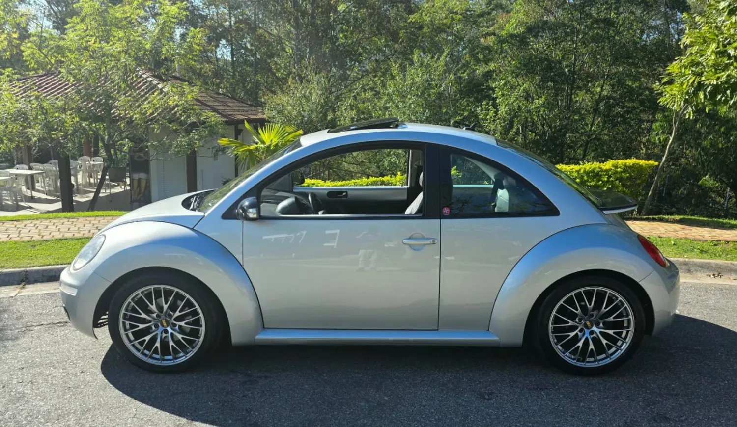 avv-volkswagen-new-beetlevenda-ej4cr3b-imagem-006