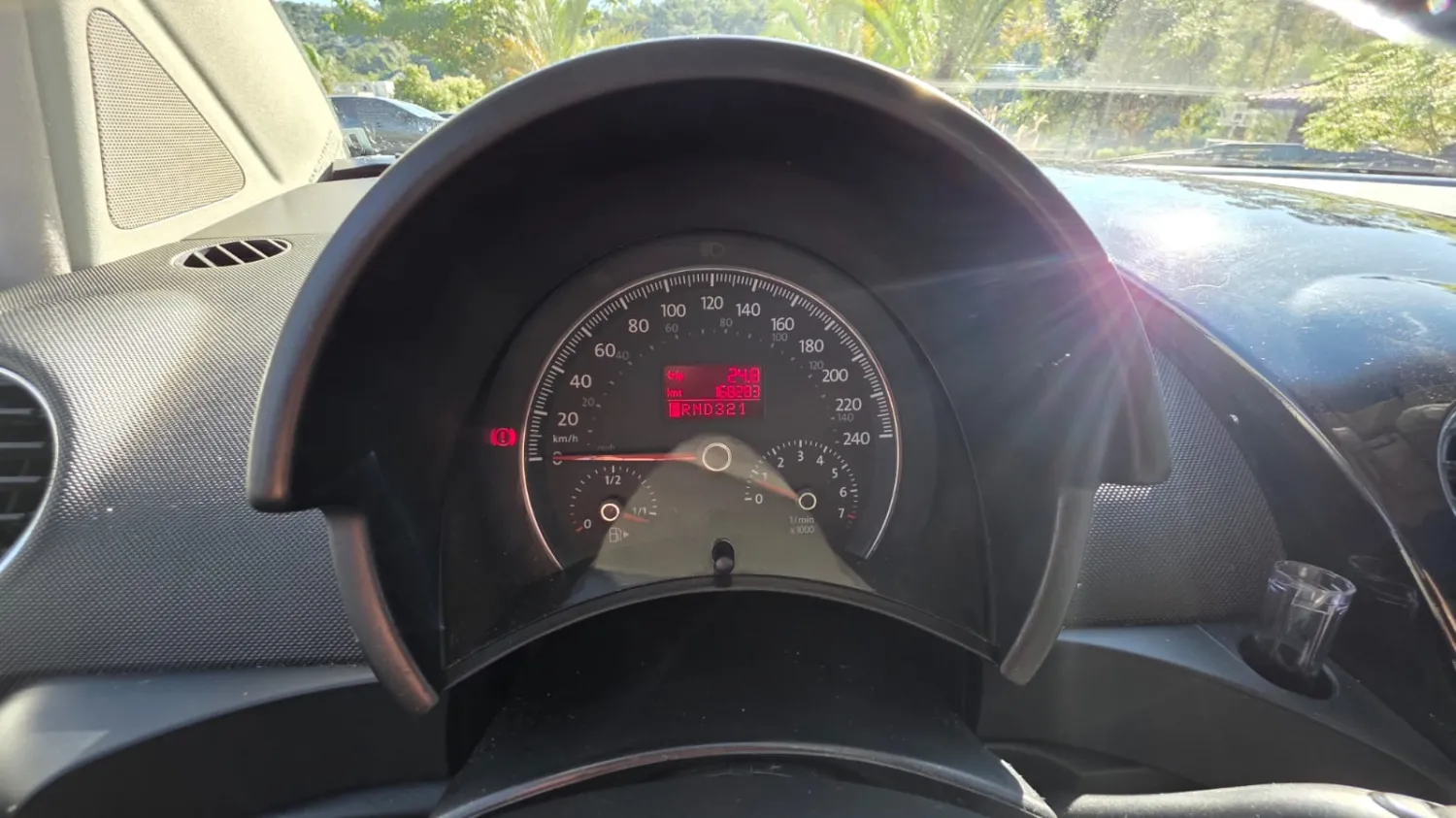 avv-volkswagen-new-beetlevenda-ej4cr3b-imagem-010