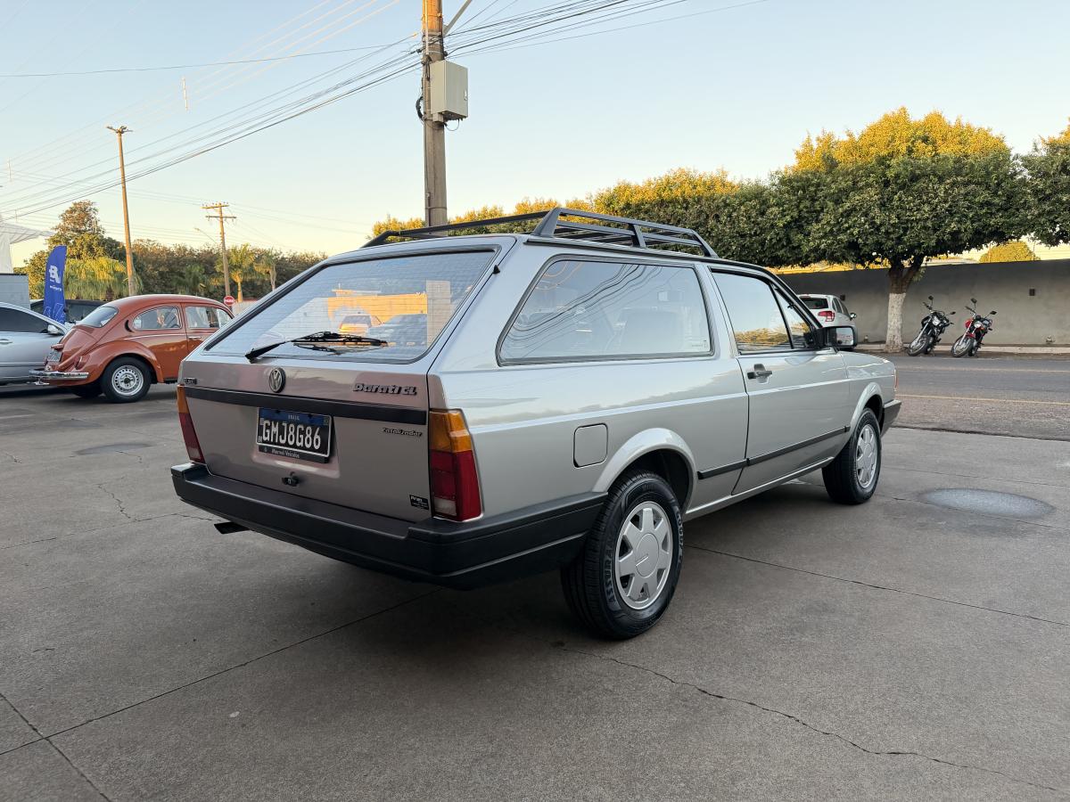 avv-volkswagen-parati-cl-1-6-gasolina-venda-4w39o80-imagem-004