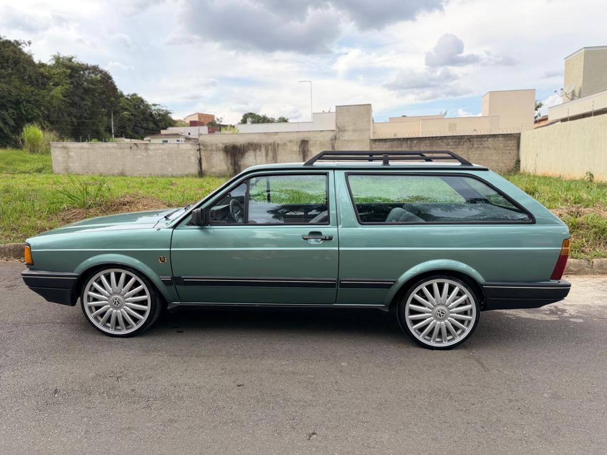 Parati - Foto #2 do anúncio à venda de Carro clássico