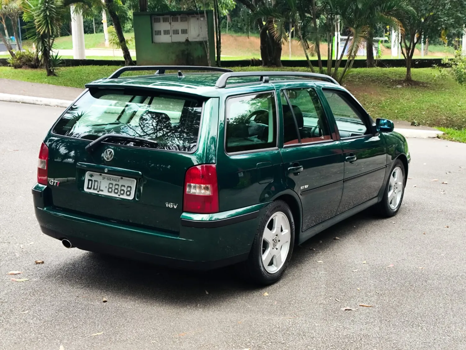 Parati - Foto #4 do anúncio à venda de Carro clássico