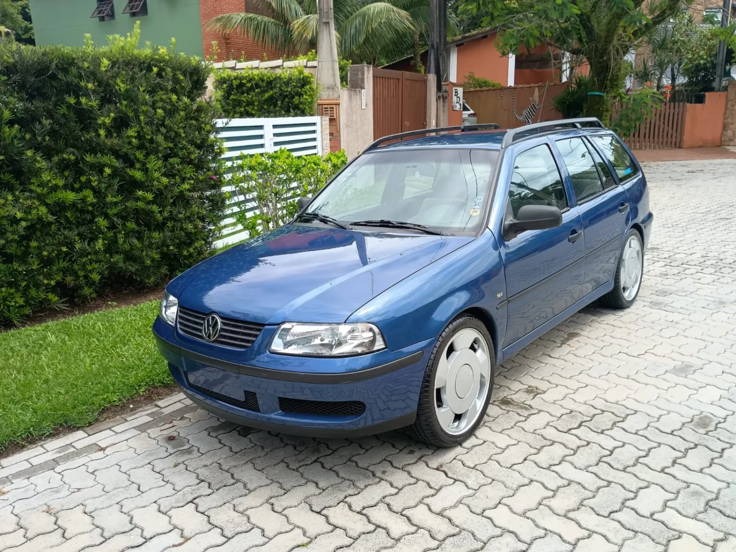 avv-volkswagen-parati-venda-4eb9839-imagem-003