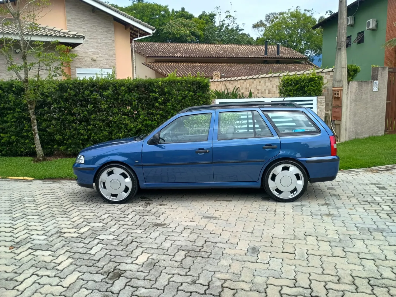 avv-volkswagen-parati-venda-4eb9839-imagem-010
