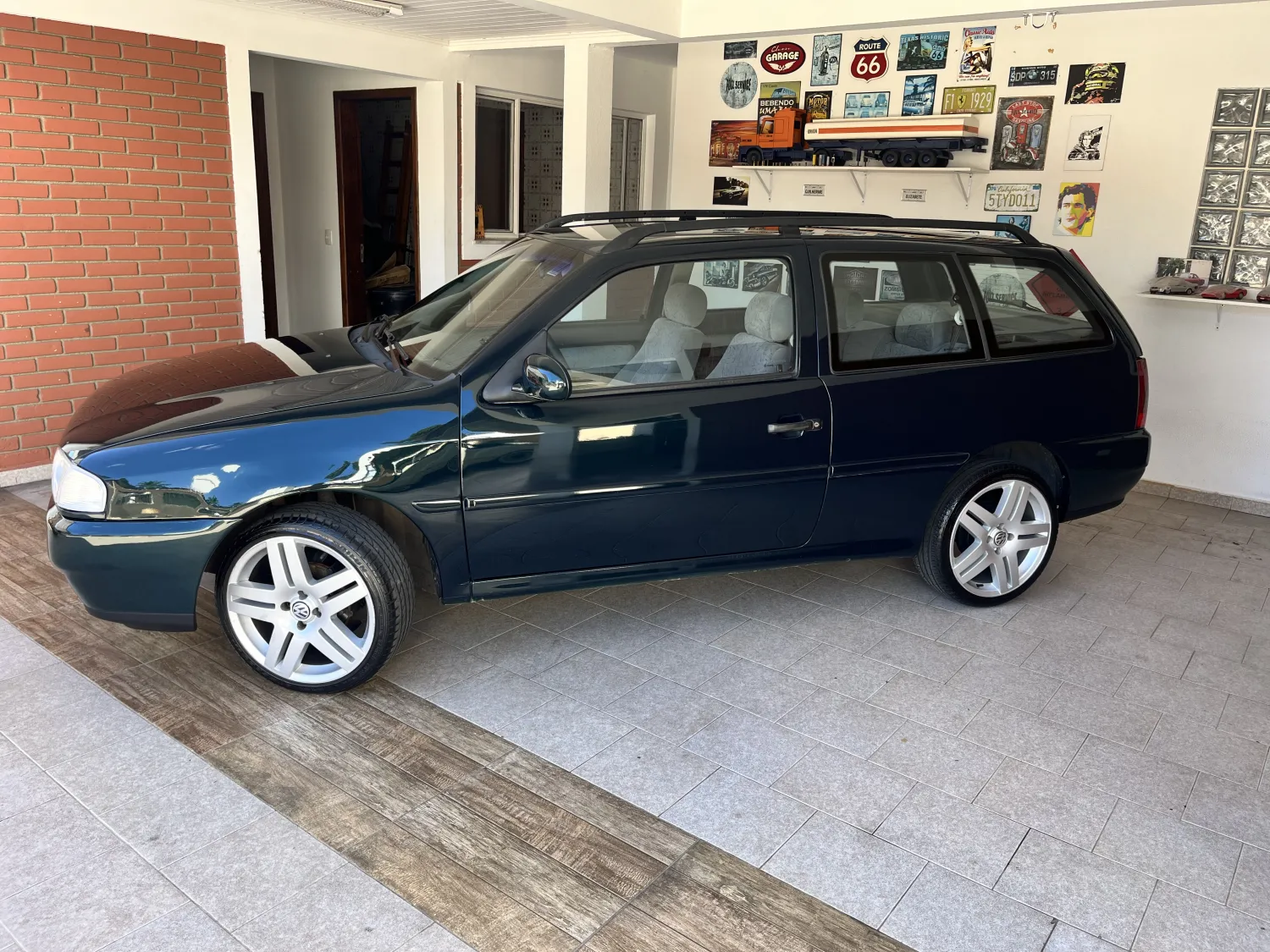 Parati - Foto #3 do anúncio à venda de Carro clássico