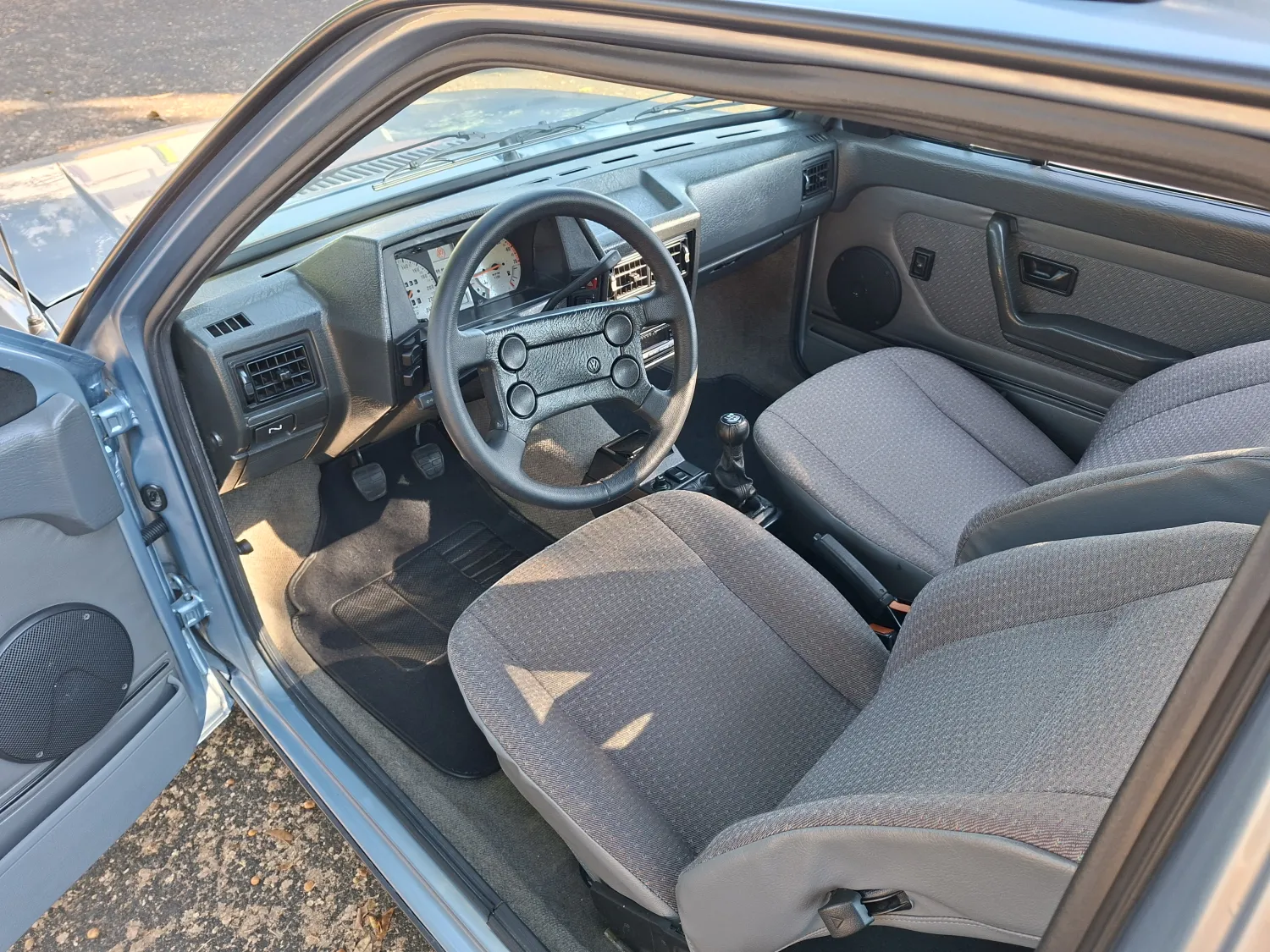 avv-volkswagen-parati-venda-b243c16-imagem-009