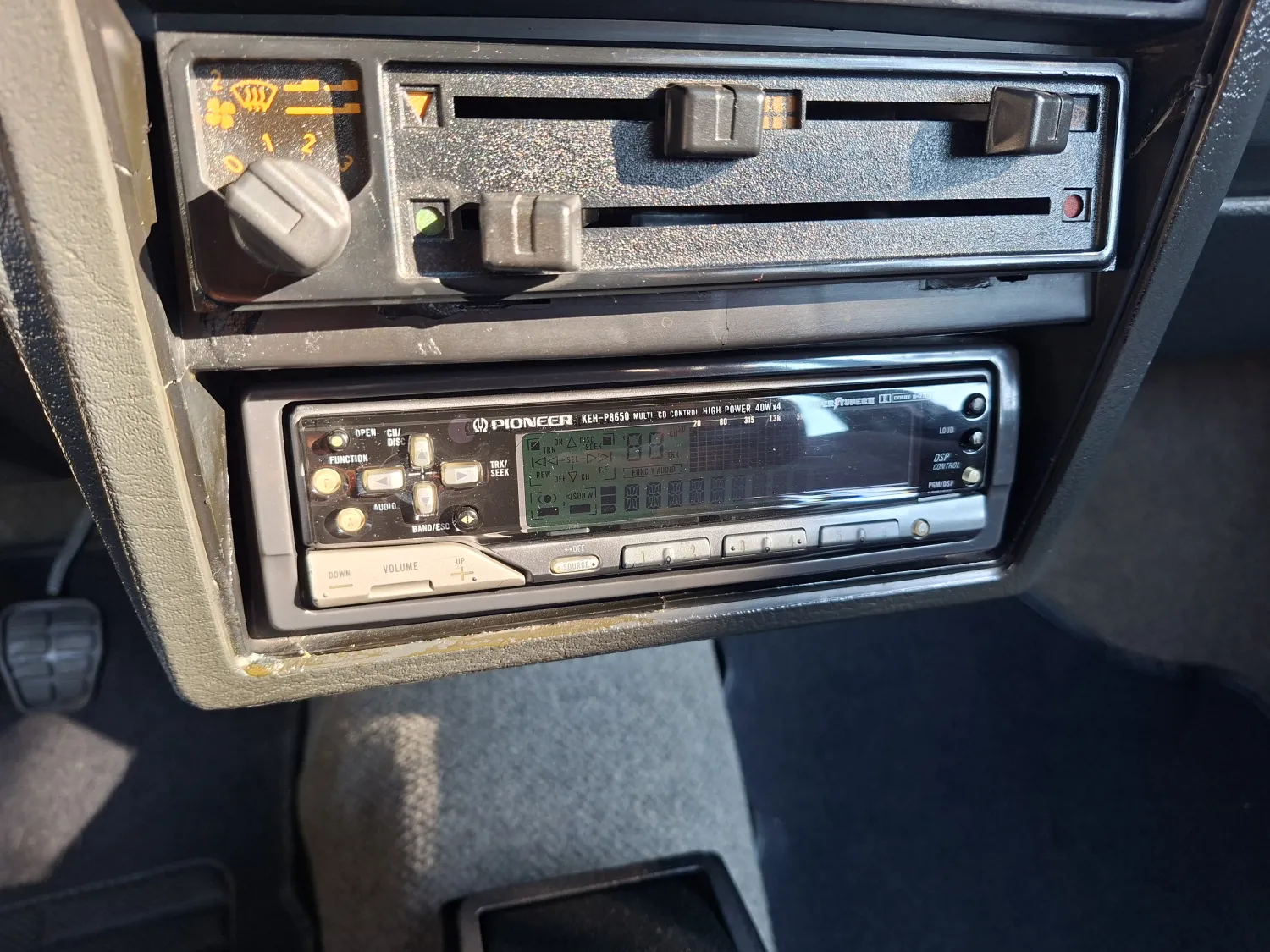 avv-volkswagen-parati-venda-b243c16-imagem-011