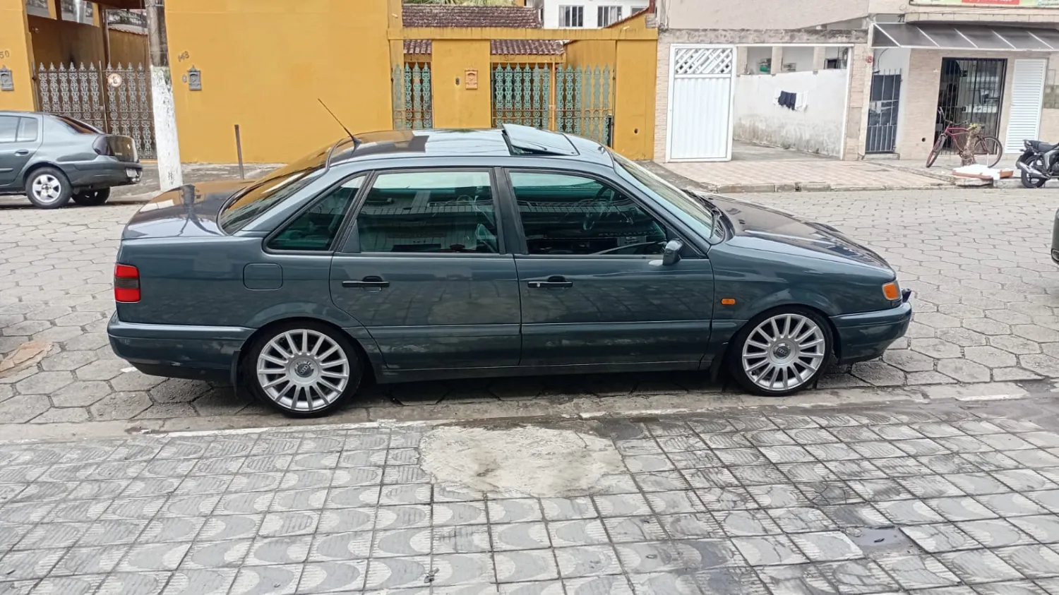 avv-volkswagen-passat-gl-venda-cg9zi67-imagem-001
