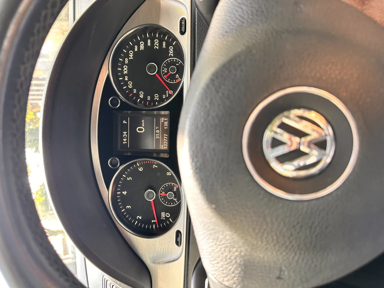 avv-volkswagen-passat-variant-venda-6ca8d96-imagem-021