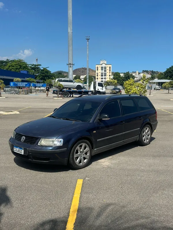 avv-volkswagen-passat-variant-venda-93b47e9-imagem-005