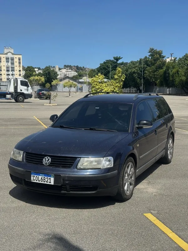 avv-volkswagen-passat-variant-venda-93b47e9-imagem-012