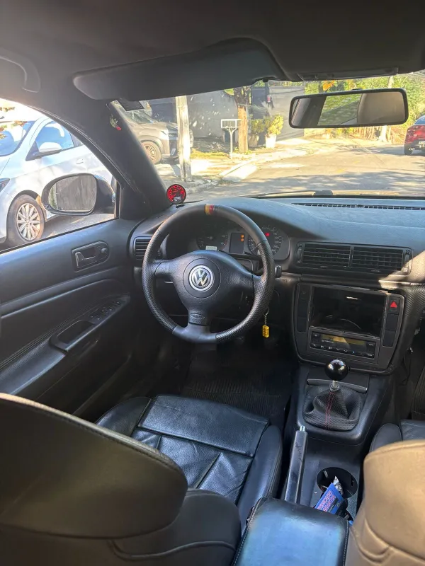 avv-volkswagen-passat-variant-venda-93b47e9-imagem-014
