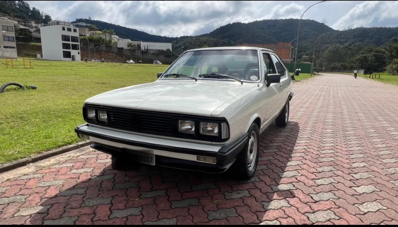 avv-volkswagen-passat-venda-59f9149-imagem-002