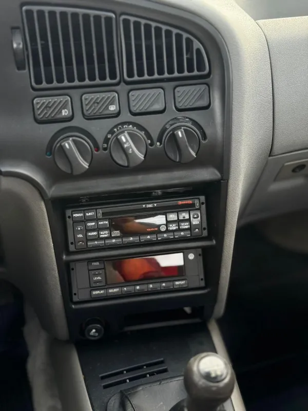 avv-volkswagen-pointer-venda-22ff95d-imagem-017