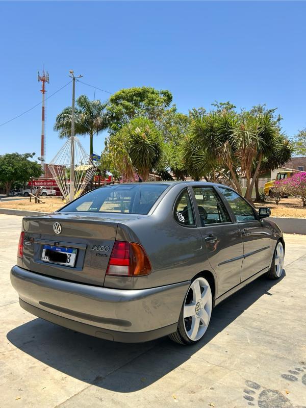 avv-volkswagen-polo-1-8-mi-ap-classic-venda-di719ls-imagem-004