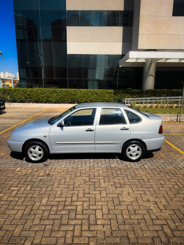 Polo - Foto #2 do anúncio à venda de Carro clássico