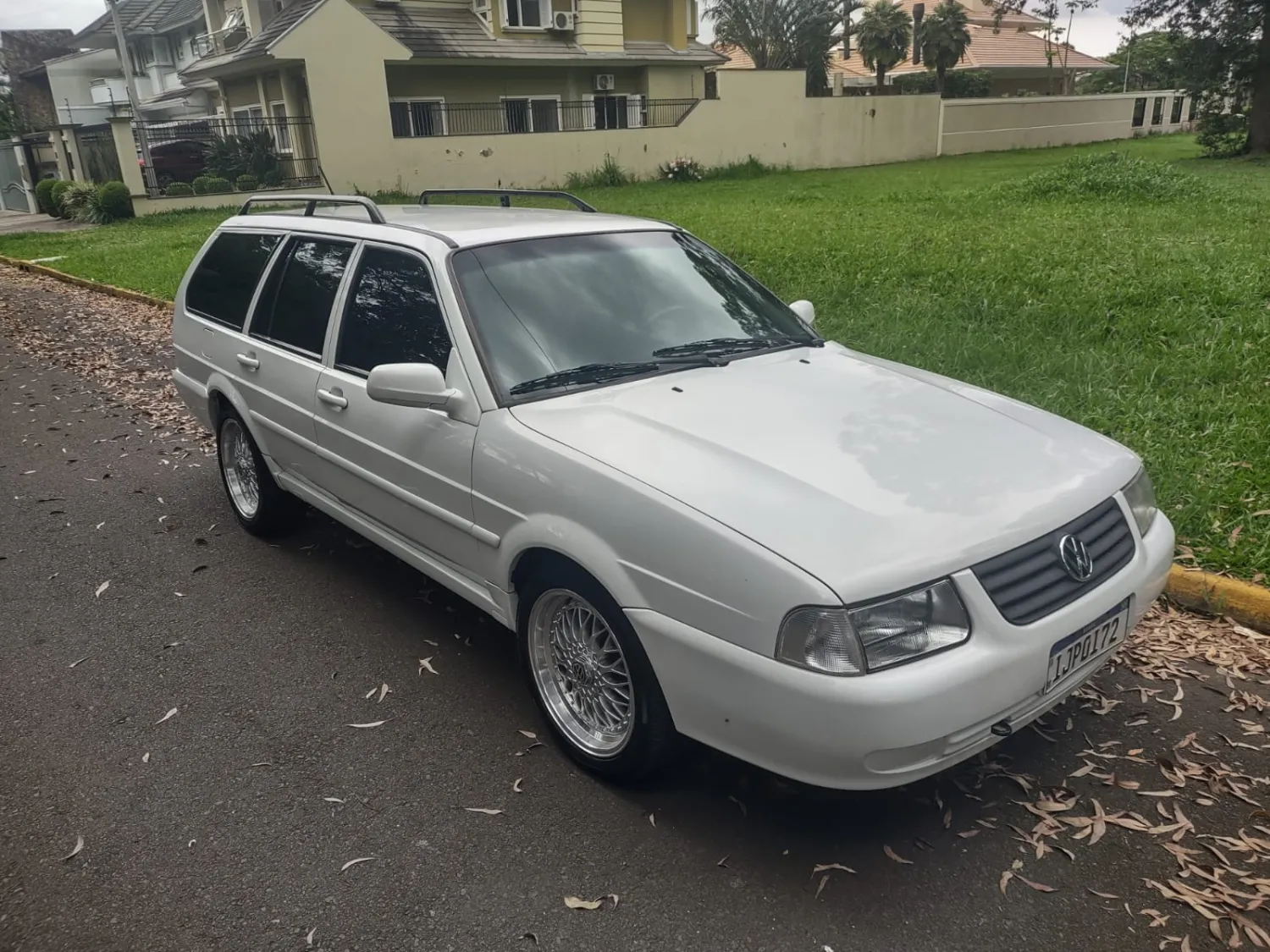 Quantum 1.8 - Foto #3 do anúncio à venda de Carro clássico
