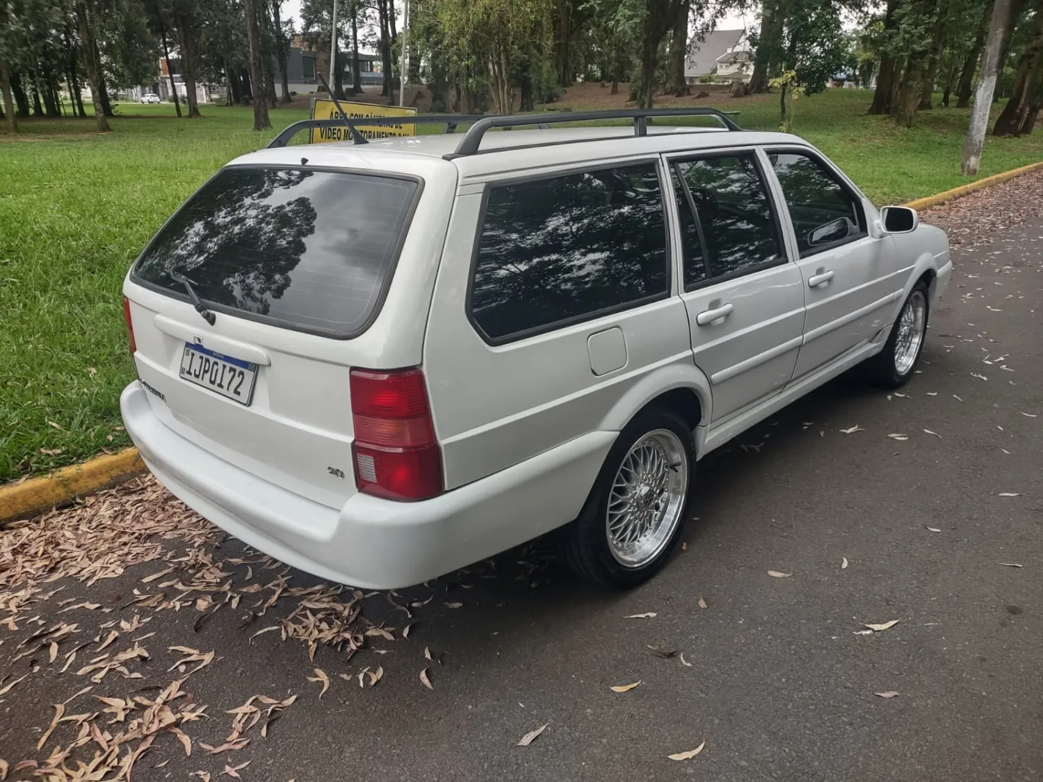 Quantum 1.8 - Foto #5 do anúncio à venda de Carro clássico