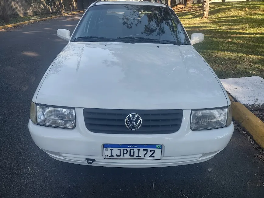 Quantum 1.8 - Foto #9 do anúncio à venda de Carro clássico