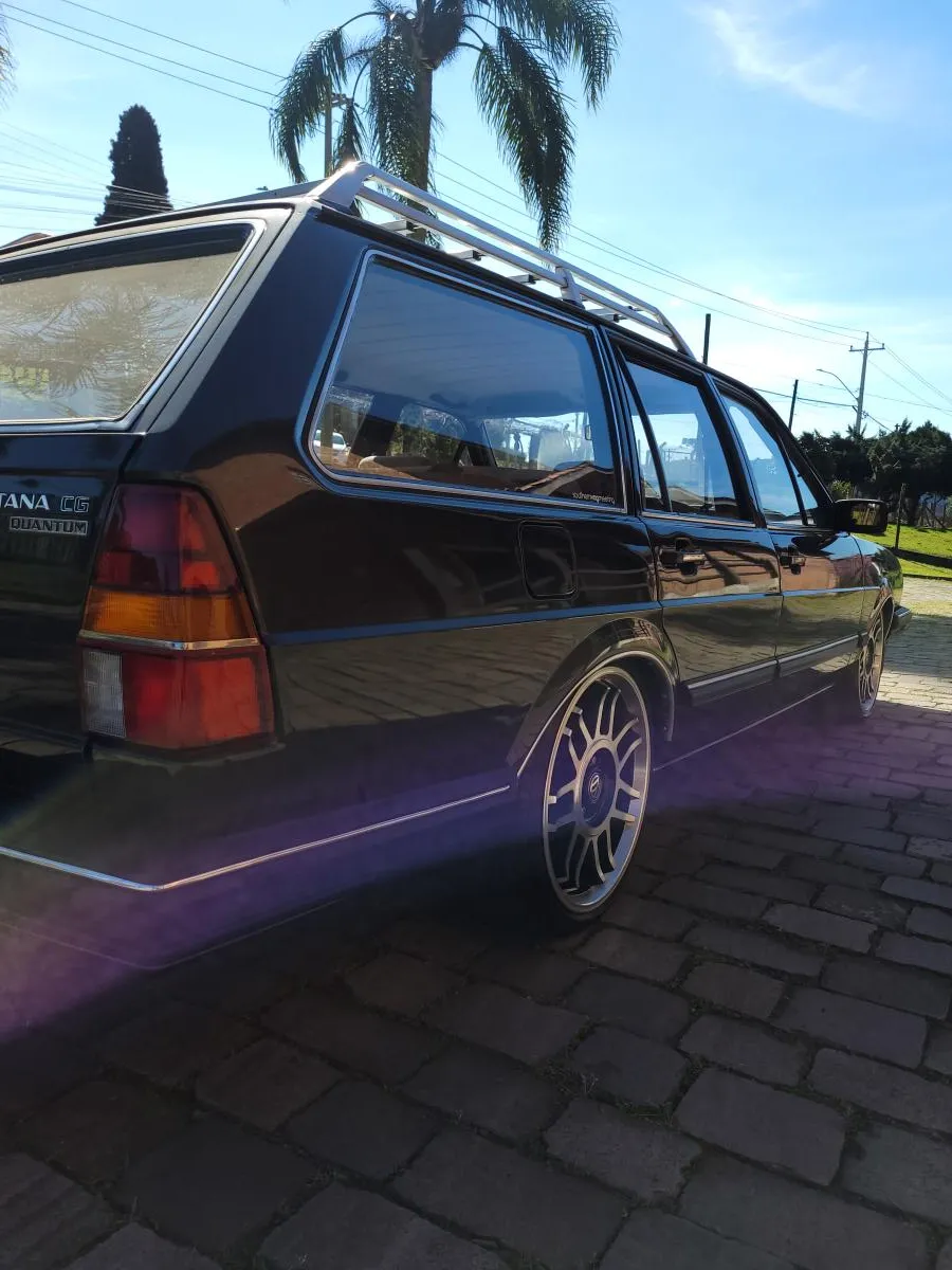 Quantum - Foto #5 do anúncio à venda de Carro clássico