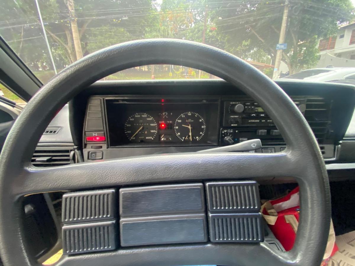 Quantum - Foto #2 do anúncio à venda de Carro clássico