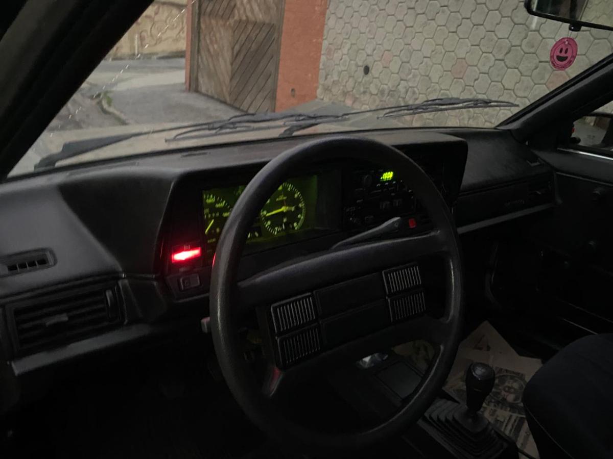 Quantum - Foto #3 do anúncio à venda de Carro clássico