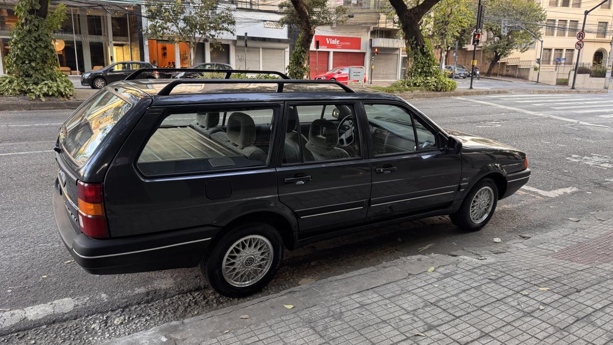 Quantum - Foto #10 do anúncio à venda de Carro clássico