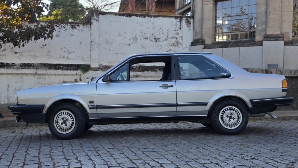 avv-volkswagen-santana-cd-venda-0w7079s-imagem-003