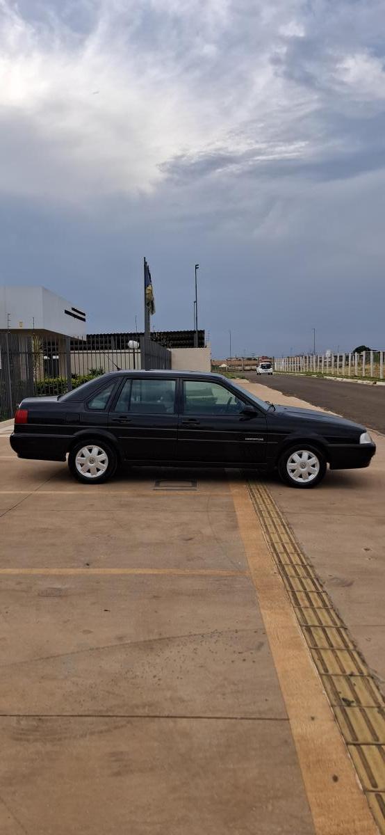 Santana - Foto #4 do anúncio à venda de Carro clássico