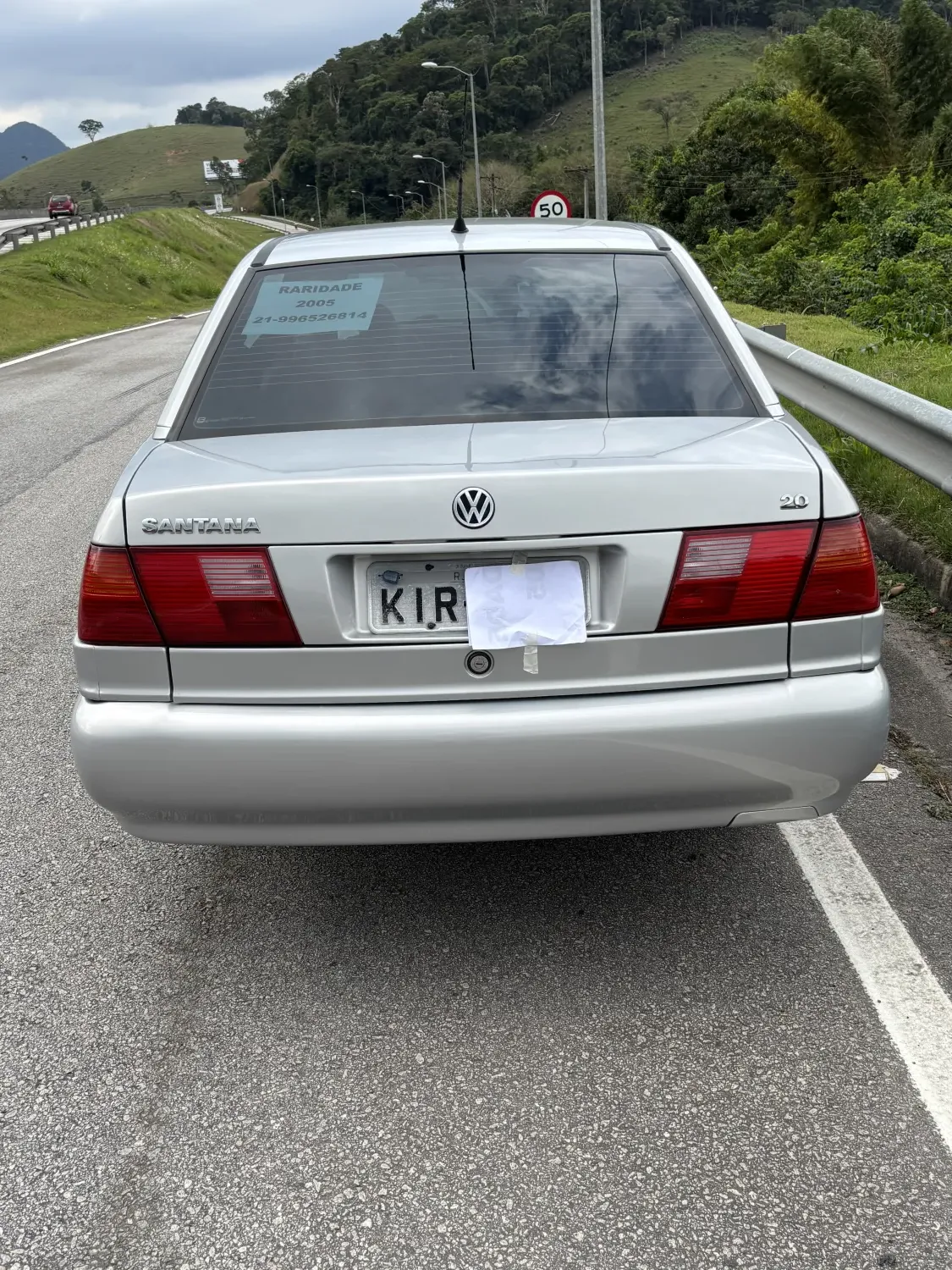 avv-volkswagen-santana-confortline-venda-8a4mhh5-imagem-012