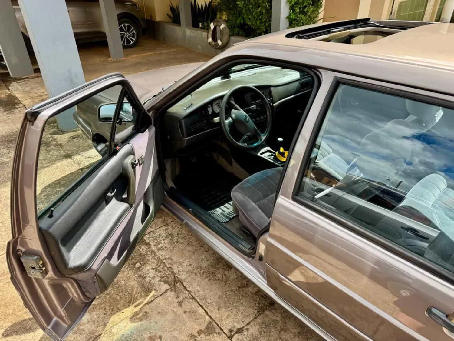 Santana - Foto #13 do anúncio à venda de Carro clássico