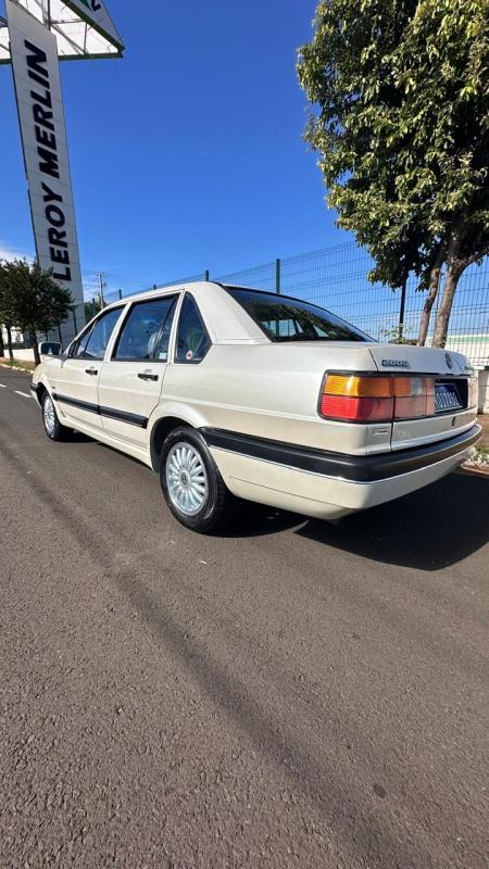 avv-volkswagen-santana-glsi-venda-6hsuh7k-imagem-006