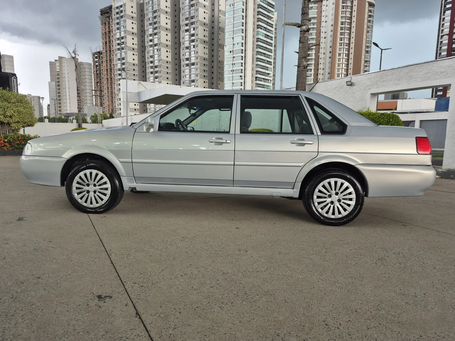 avv-volkswagen-santana-mi-venda-26fcynk-imagem-006