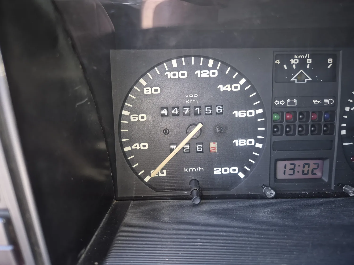 avv-volkswagen-santana-venda-043322b-imagem-008