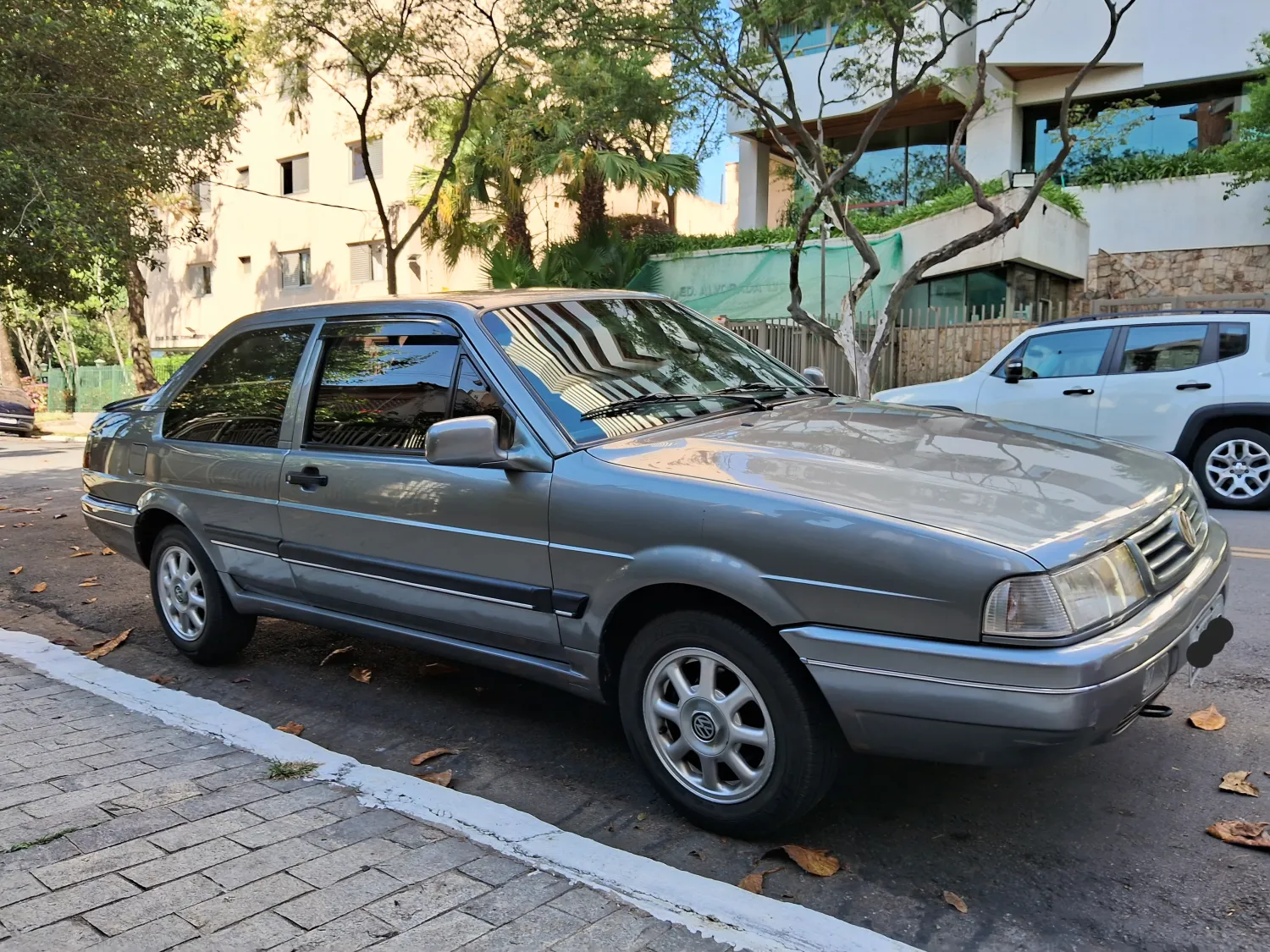 avv-volkswagen-santana-venda-40bc5d1-imagem-004