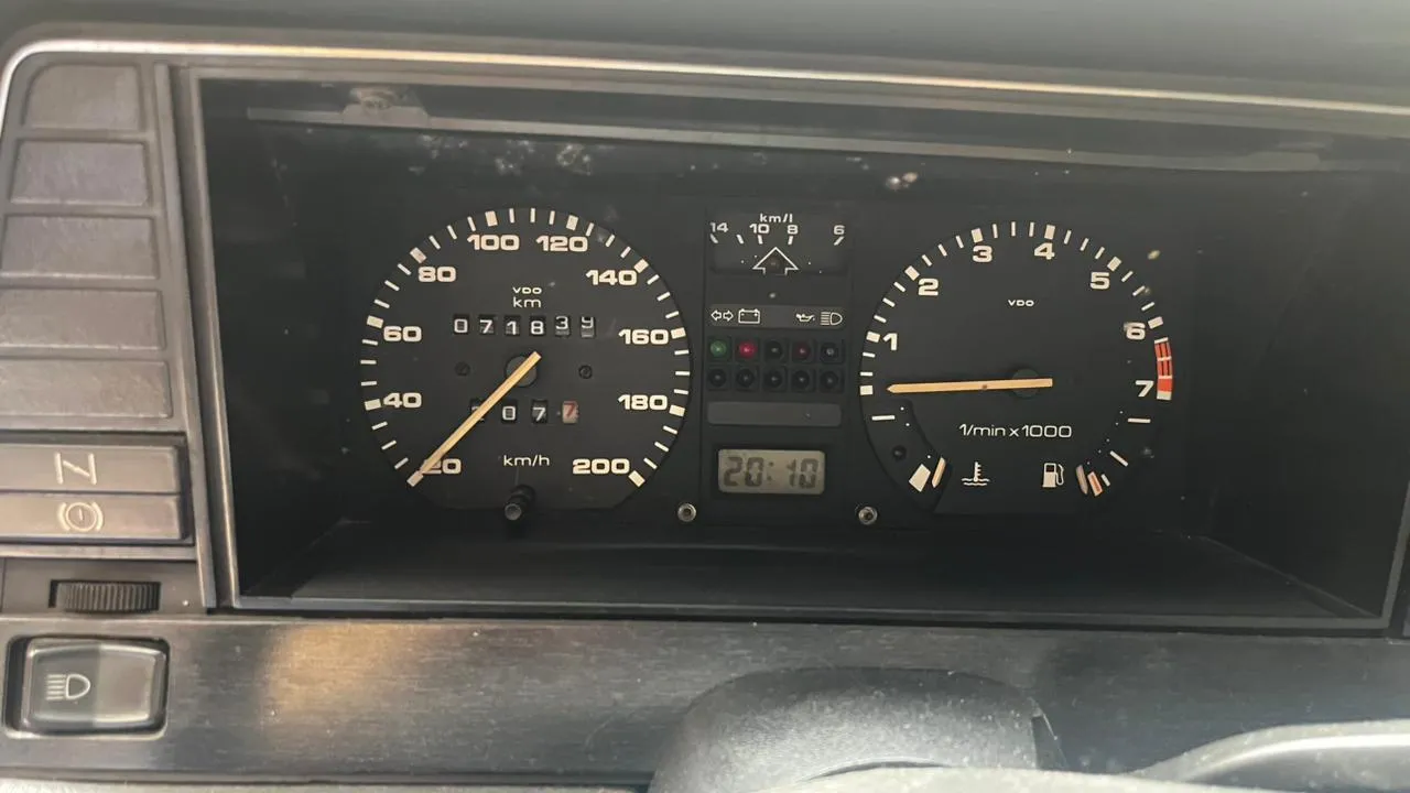 Santana - Foto #13 do anúncio à venda de Carro clássico