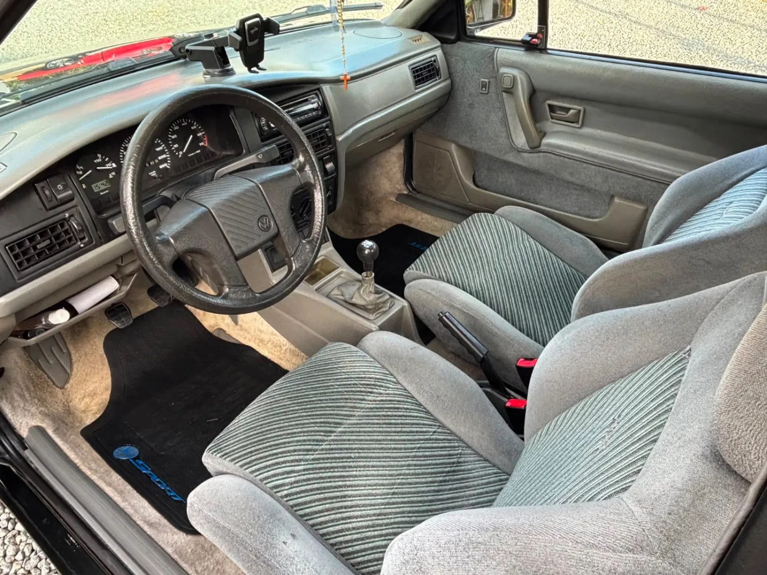 avv-volkswagen-santana-venda-75f4ee4-imagem-011