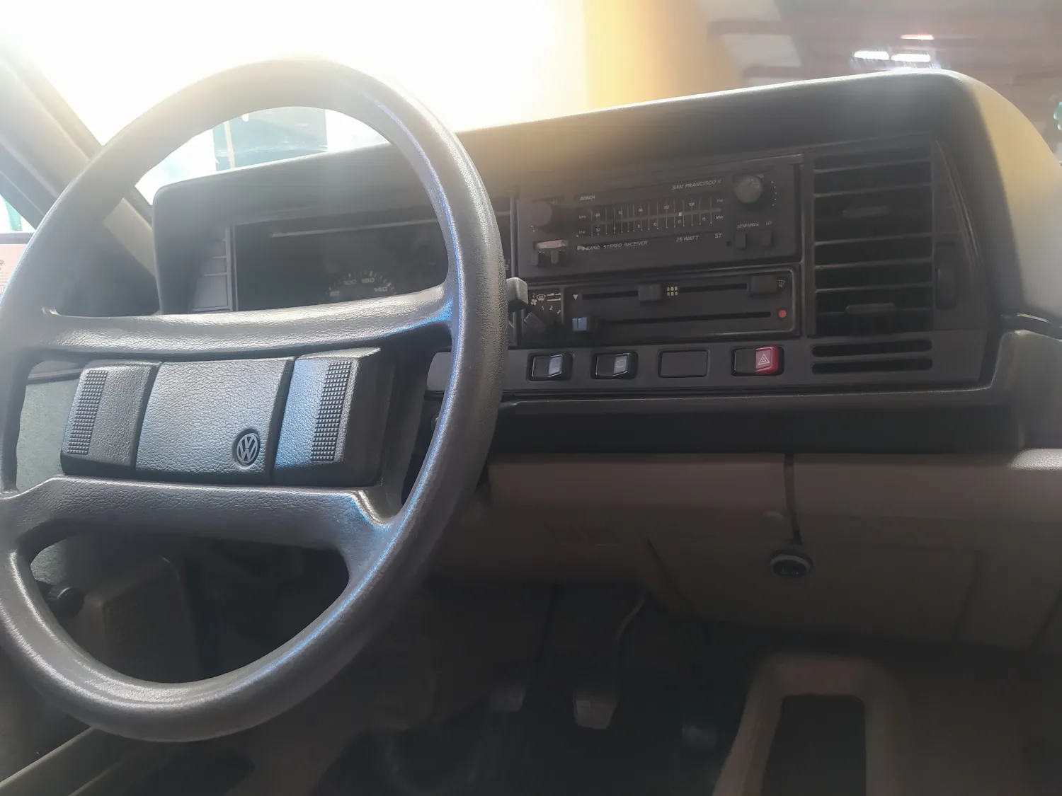 avv-volkswagen-santana-venda-8125600-imagem-016