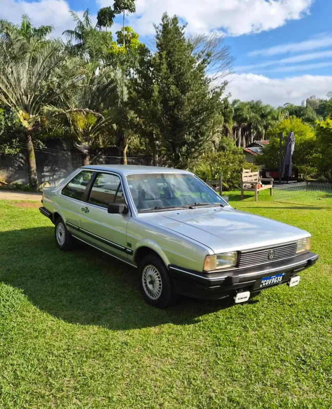 avv-volkswagen-santana-venda-d047a87-imagem-002