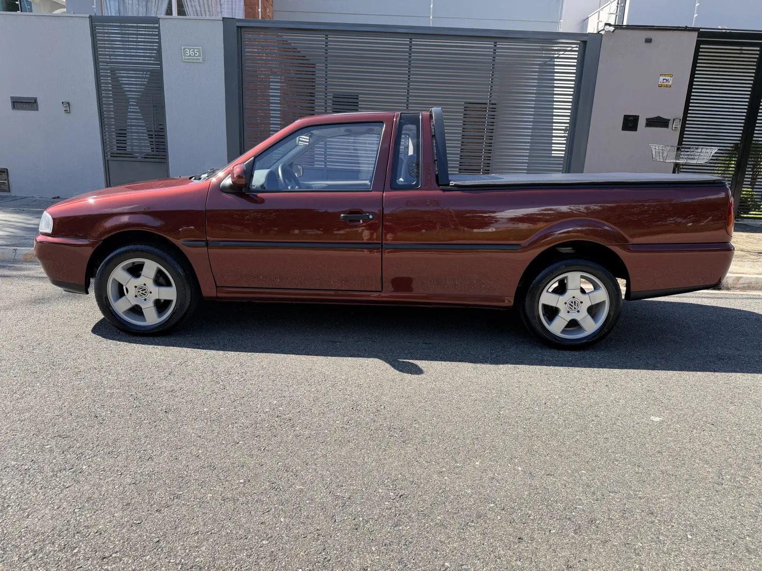 Saveiro - Foto #9 do anúncio à venda de Carro clássico