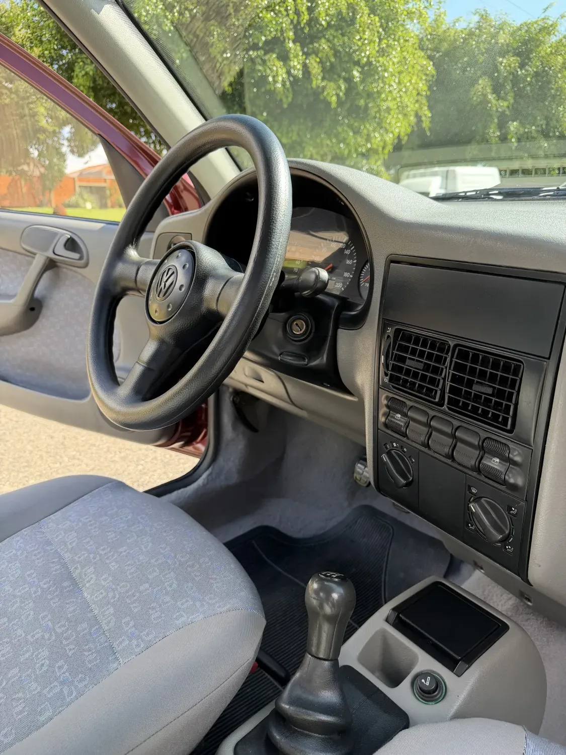 Saveiro - Foto #10 do anúncio à venda de Carro clássico
