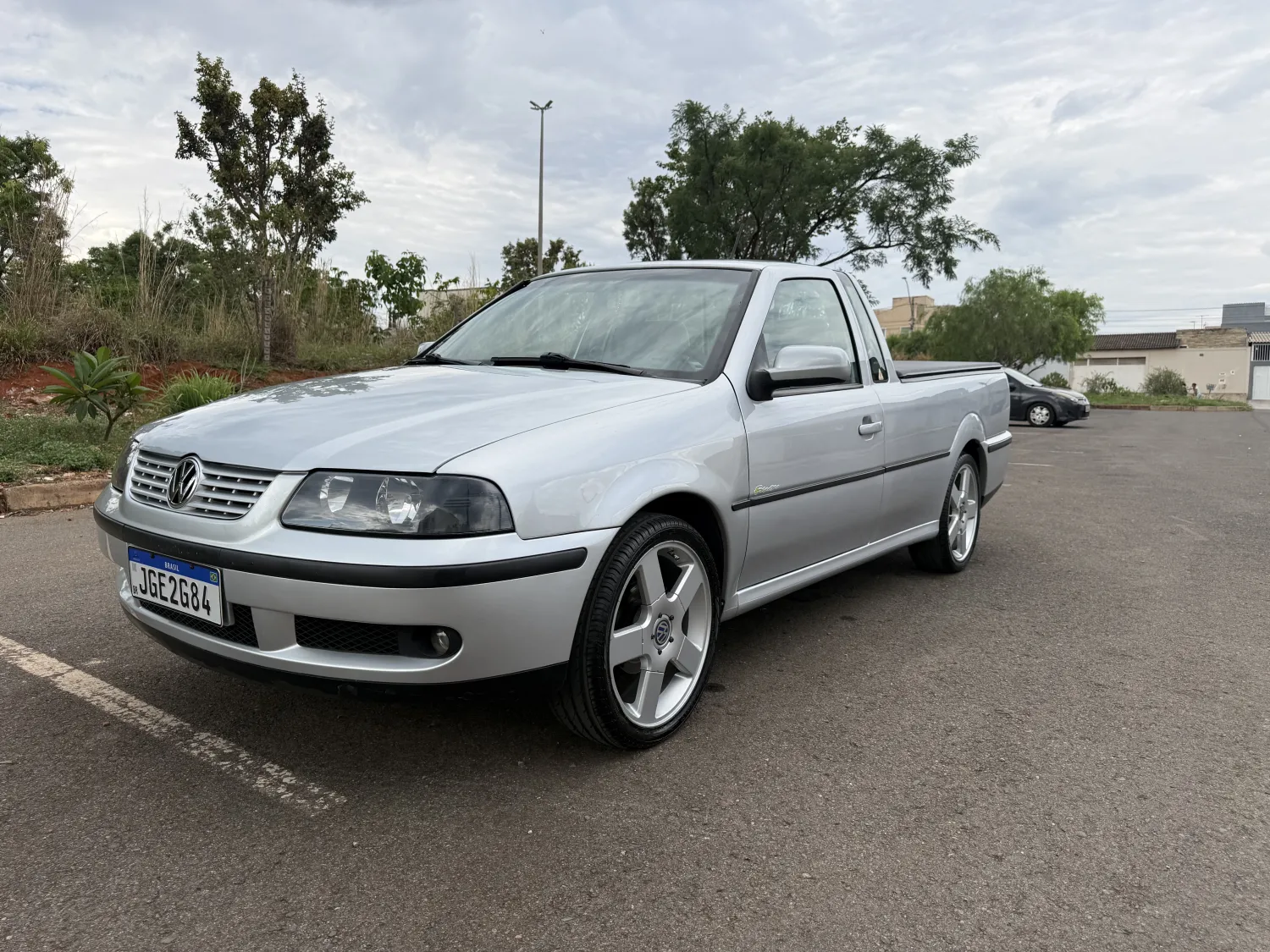 avv-volkswagen-saveiro-venda-cf2c145-imagem-002