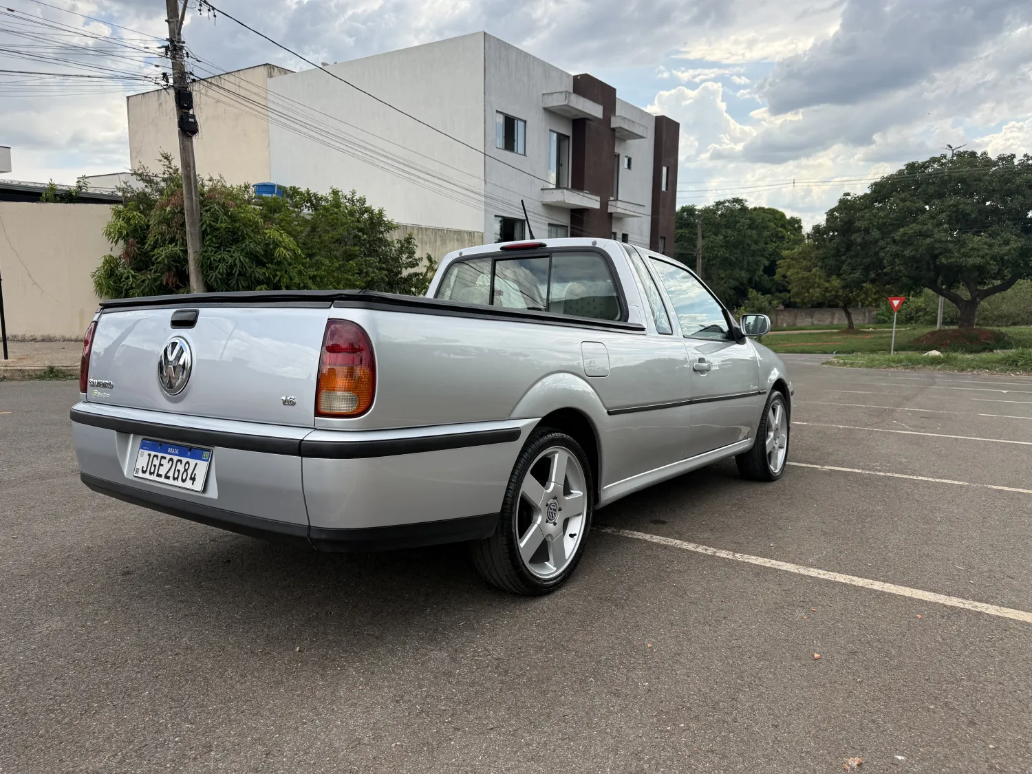 avv-volkswagen-saveiro-venda-cf2c145-imagem-007