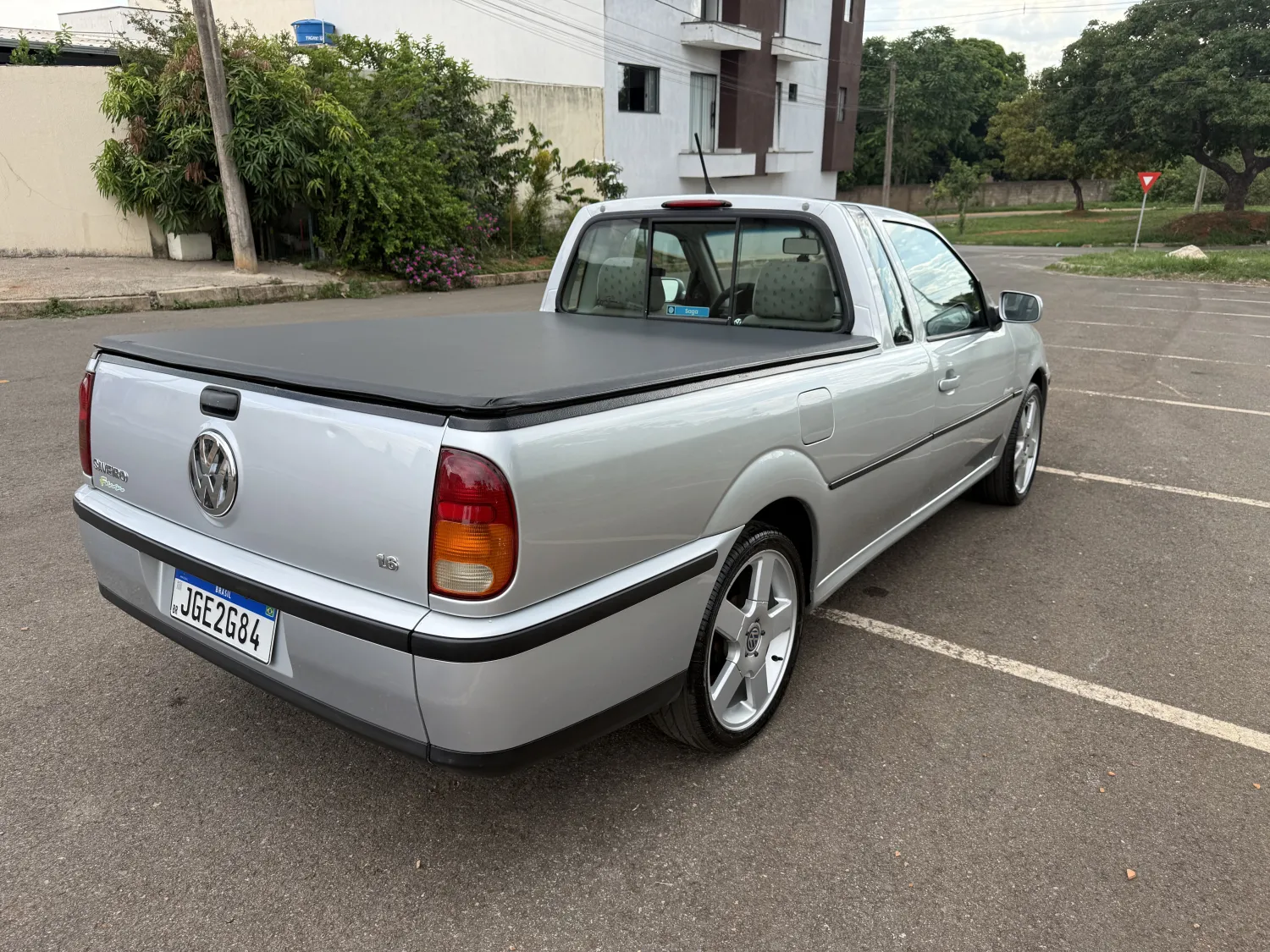 avv-volkswagen-saveiro-venda-cf2c145-imagem-008
