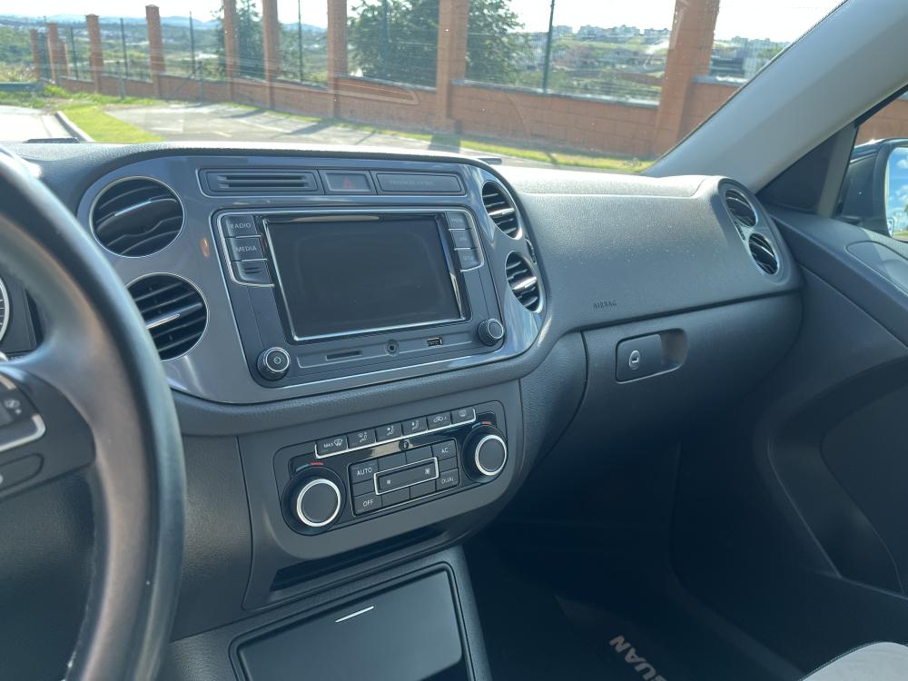 Tiguan - Foto #6 do anúncio à venda de Carro clássico