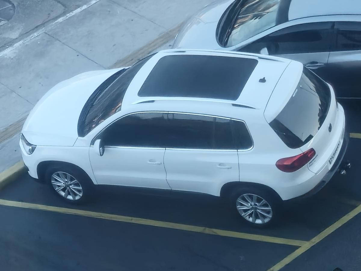 Tiguan - Foto #13 do anúncio à venda de Carro clássico